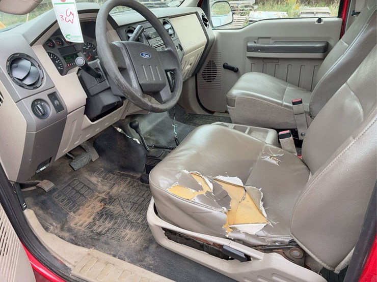 2008-ford-f250-image-21