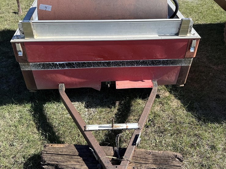 picup-box-trailer-w/-100-gallon-fuel-tank-image-2