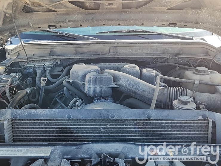 2016-ford-f350-xl-image-15