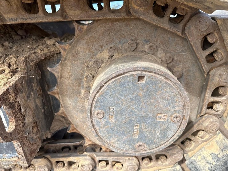 deere-85g-image-10