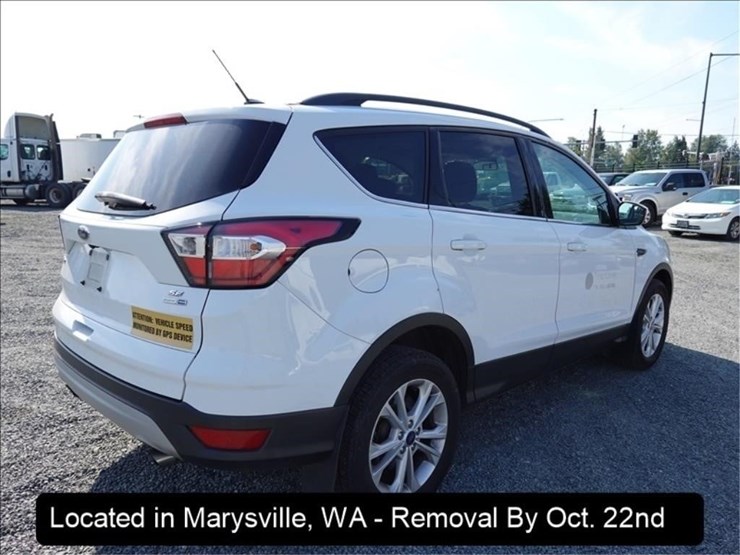 2018-ford-escape-se-image-11