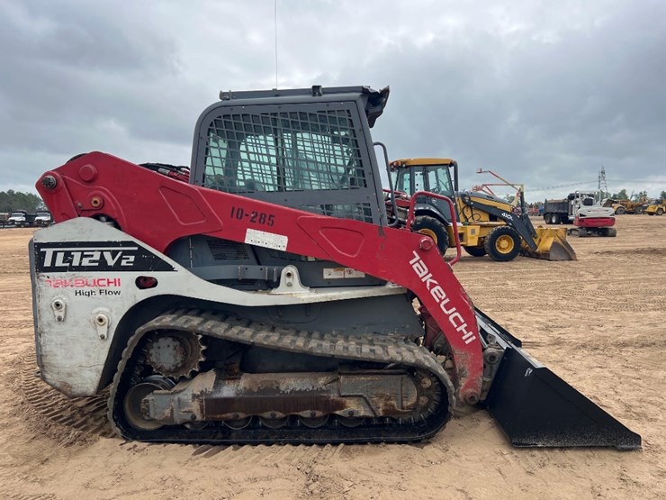 2020-takeuchi-tl12v2-image-5