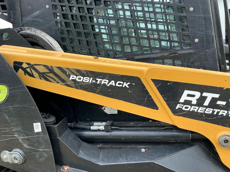2017-asv-posi-track-rt120f-image-17