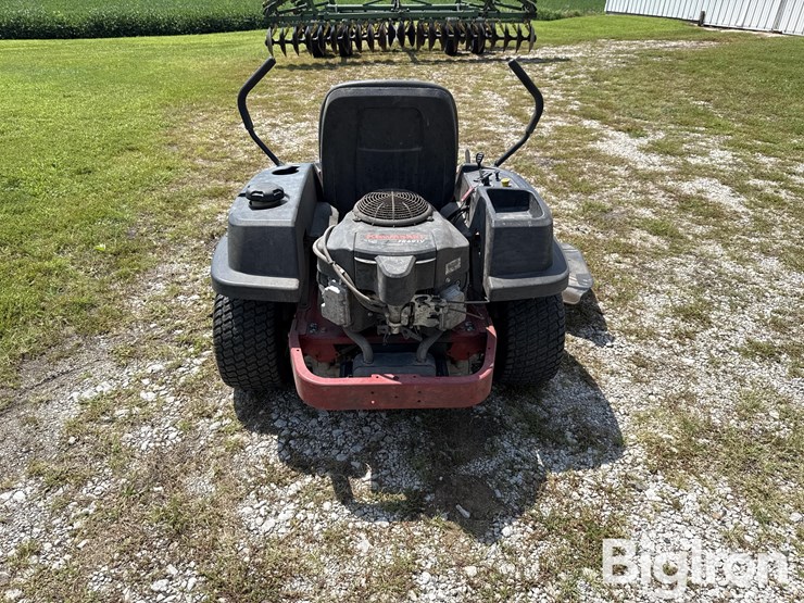 toro-ss-5000-zero-turn-lawn-mower-image-6