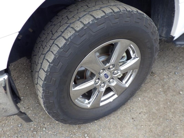 2020-ford-f150-image-11