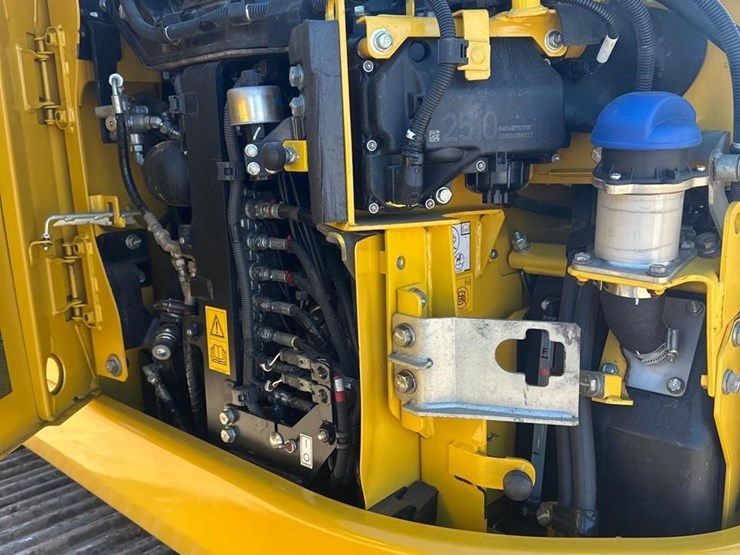 2022-komatsu-pc138us-11-image-24