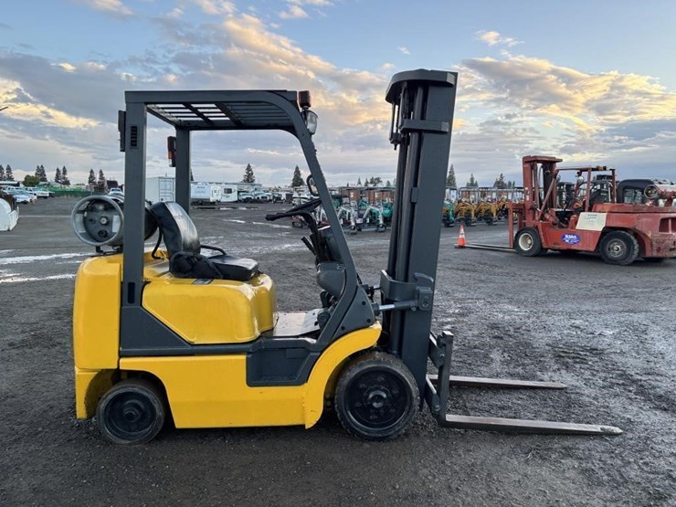 komatsu-fg20st-12-image-7