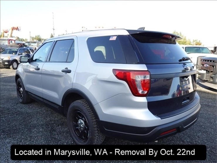 2018-ford-explorer-image-10