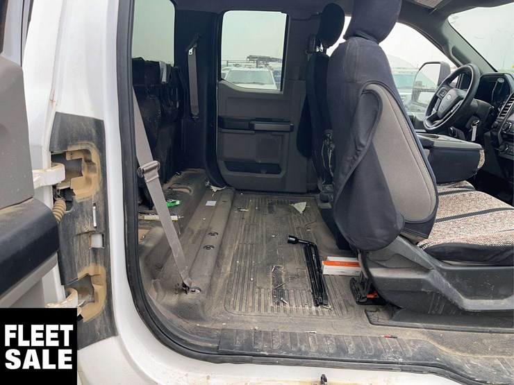 2018-ford-f350-image-11