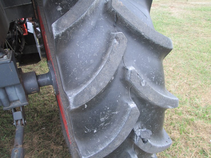 2020-kubota-la1154-image-12