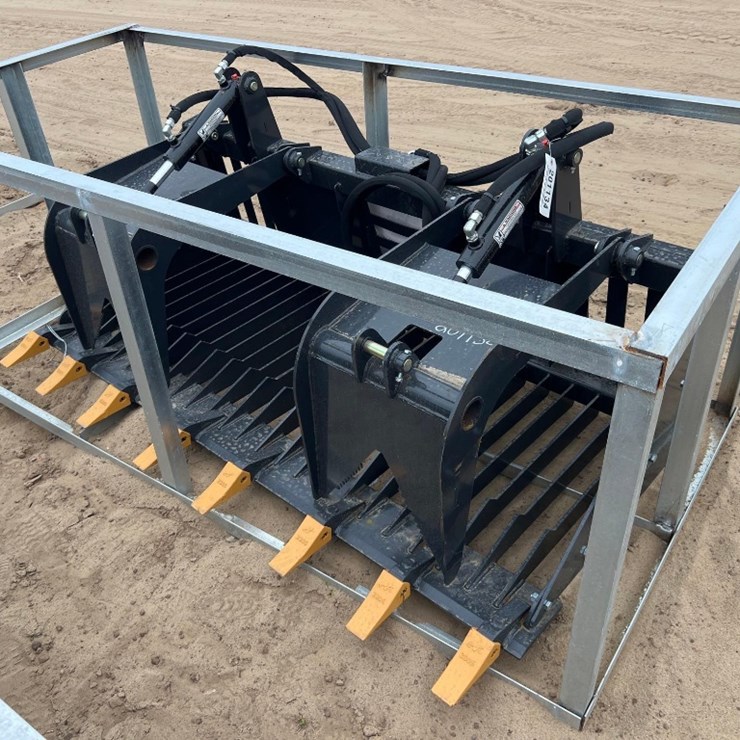 UNUSED LANDHONOR RGB-11-72W - 72" ROCK GRAPPLE BKT