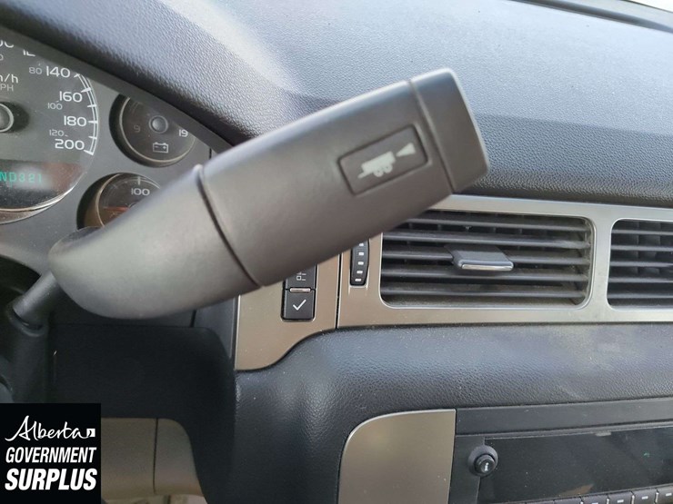 2007-chevrolet-tahoe-ls-image-10