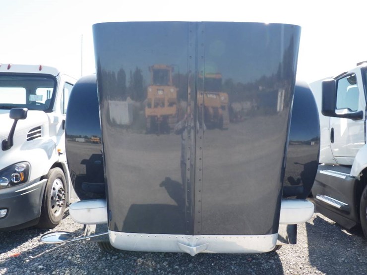2020-peterbilt-389-image-12