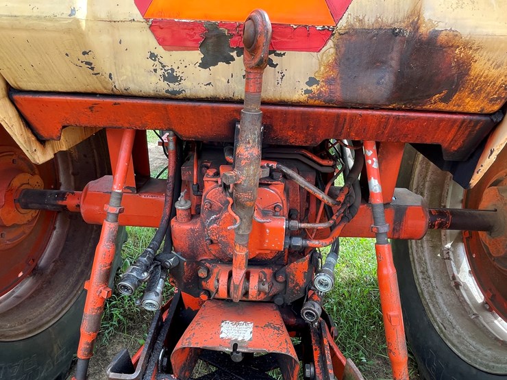 1974-case-ih-1140-image-26