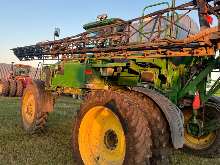john-deere-4830-image-16