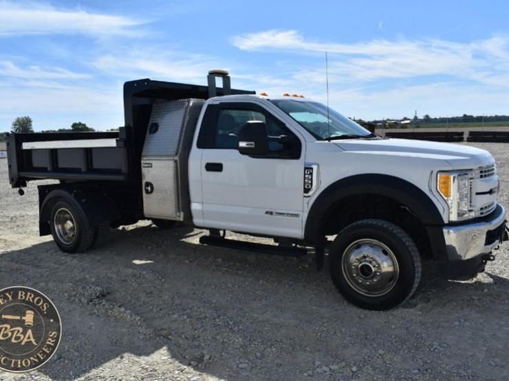 2017-ford-f550-image-23