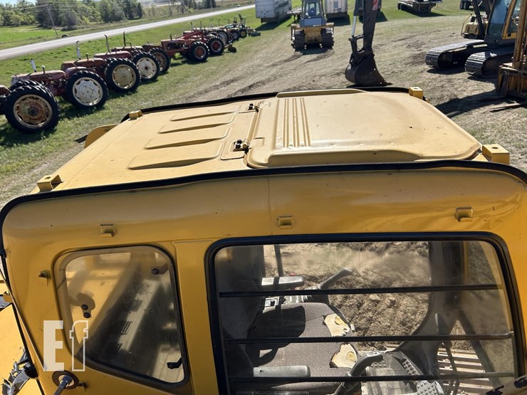 deere-200-lc-image-69