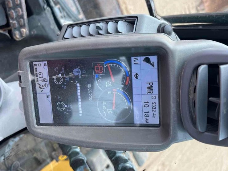 deere-75g-image-31
