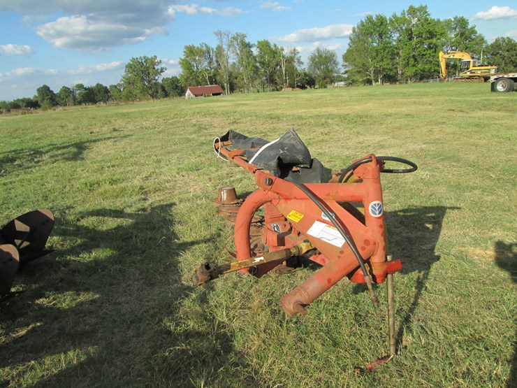 new-holland-452-image-2