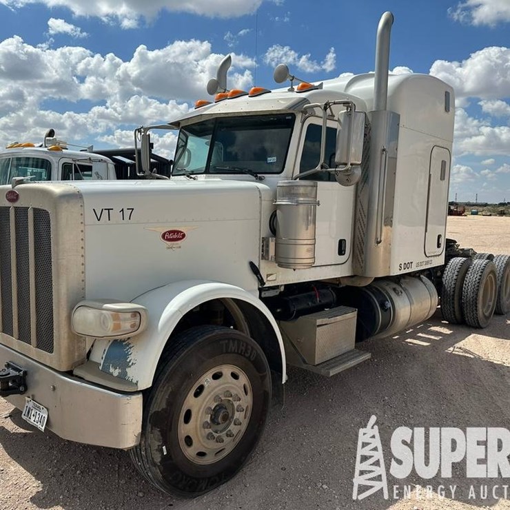 2014 PETERBILT 389