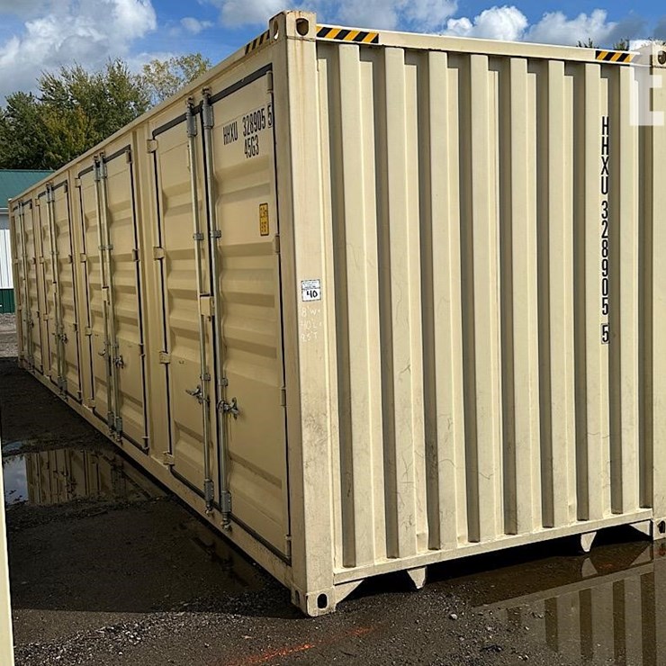 UNKNOWN 8'X40'X9.5' SHIPPING CONTAINER
