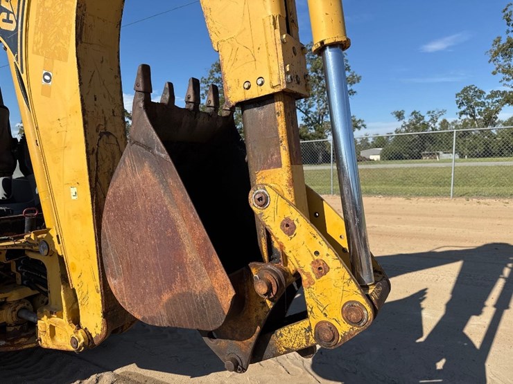 caterpillar-420d-it-image-16