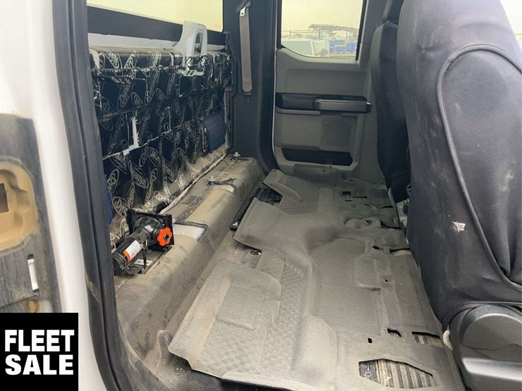 2019-ford-f350-image-15
