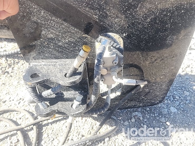 unused-2025-miva-hedge-cutter,-c/w-hoses,-1''-diameter-pin-to-suit-mini-excavator-image-5