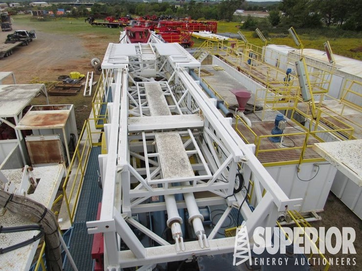 2011-caterpillar-c15-image-9