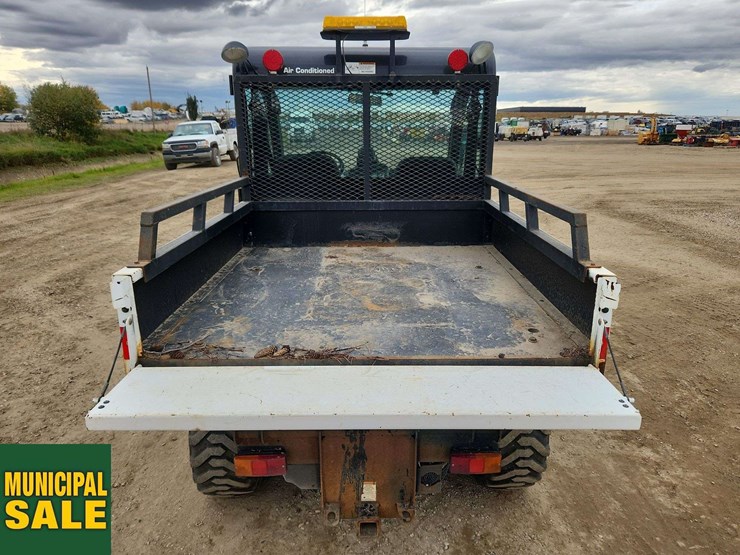 2014-bobcat-toolcat-5600-image-27
