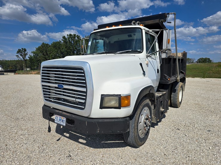 1994-ford-lta9000-image-1