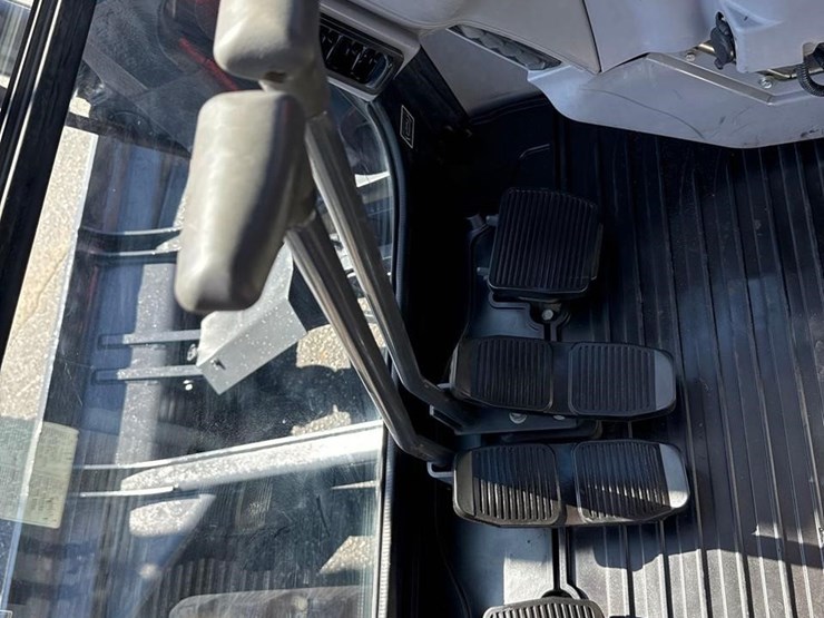 2018-kubota-kx080-4-image-23
