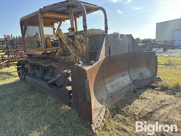 1974-caterpillar-d7f-image-3