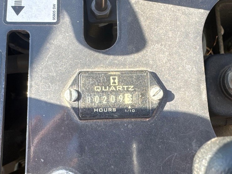 2023-bobcat-mt100-image-27