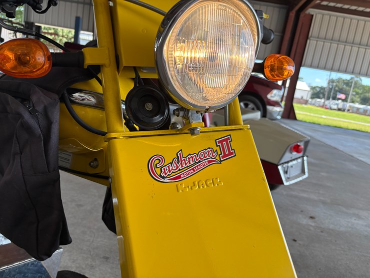 #222-•-2019-cushman-ii-scooter-image-7