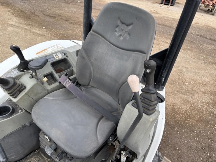 2017-bobcat-e35i-image-26