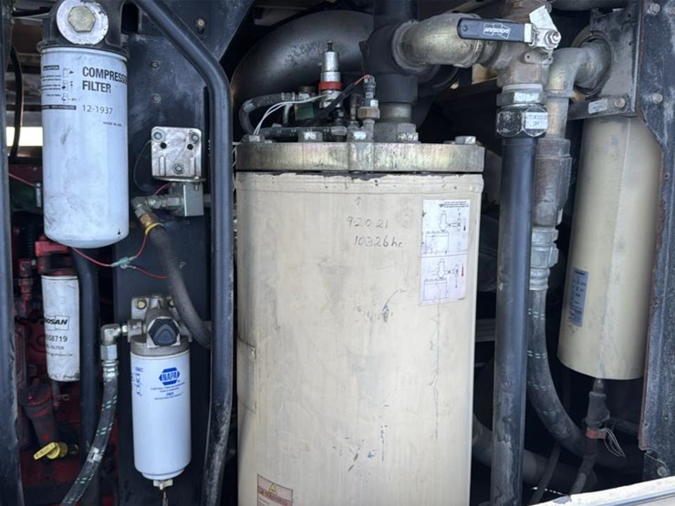 #146-•-2013-doosan-portable-air-compressor-image-20