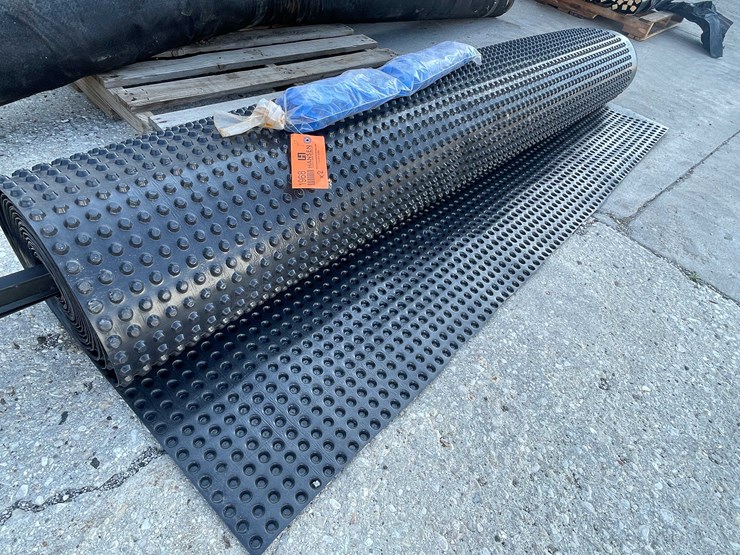 #1968-•-(1)-roll-of-drainage-material-image-1