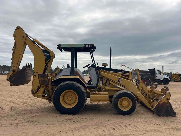caterpillar-416b-image-5