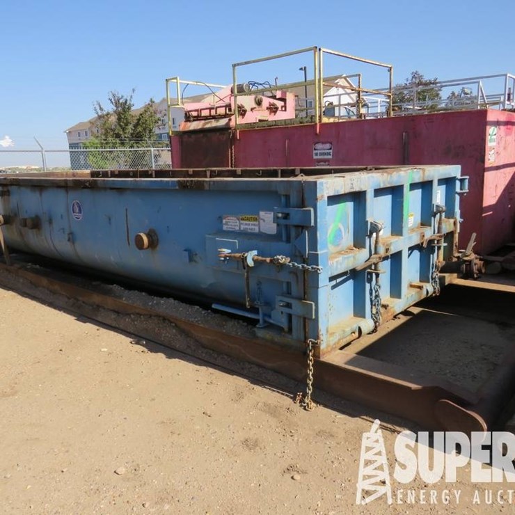 (5-94) 3'8"H x 8'W x 22'L 3-Compartment Trip Tank,