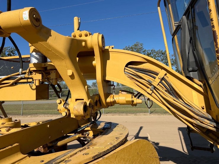 1998-caterpillar-12h-image-31