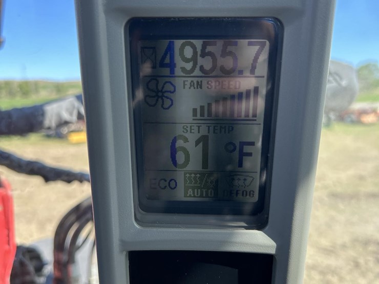 2016-case-ih-maxxum-140-image-53