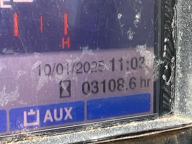 takeuchi-tb250-2-image-35