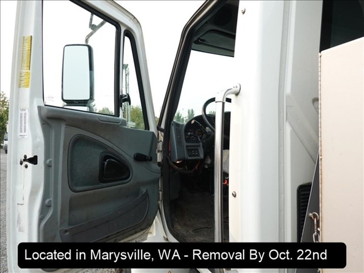 2007-international-durastar-4400-image-8