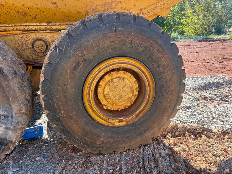1997-caterpillar-d300e-image-11