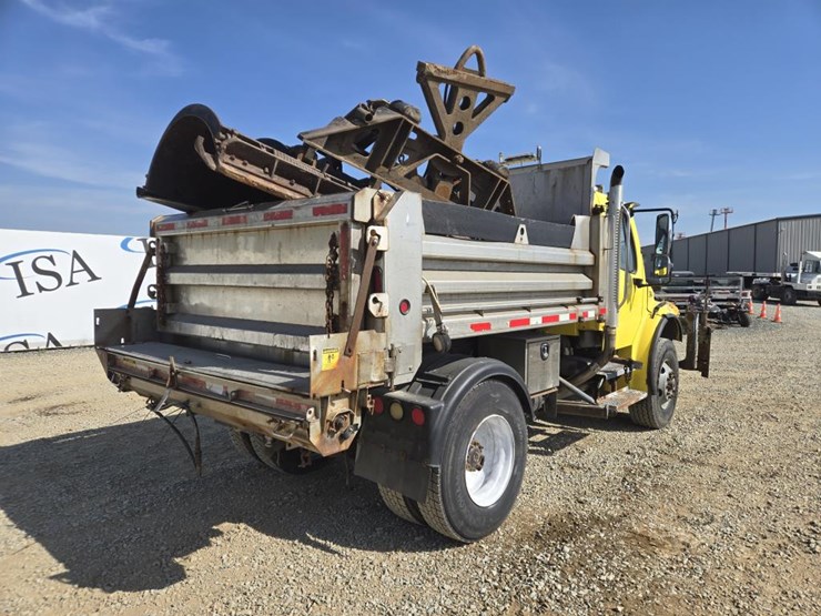 2004-caterpillar-3126-image-5