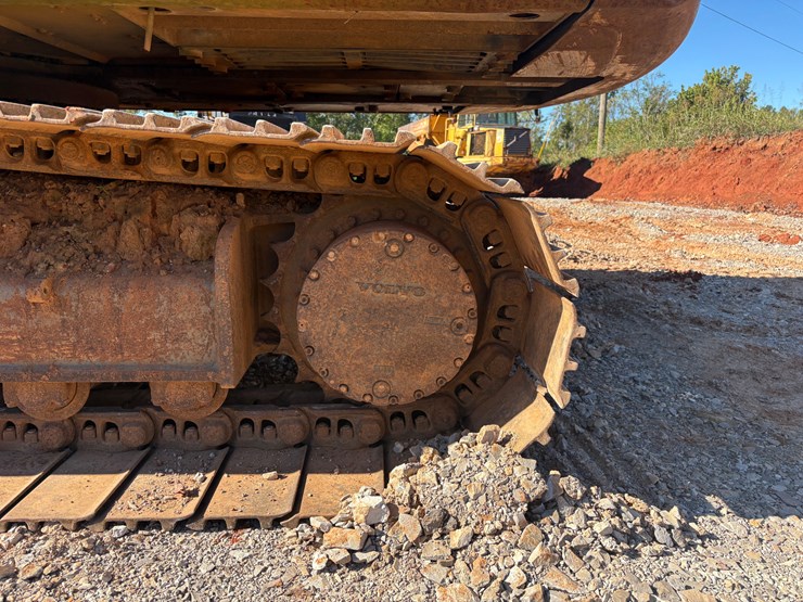 volvo-ec210cl-image-17