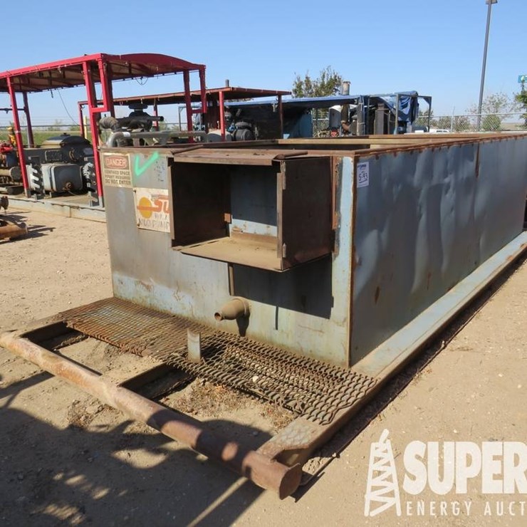 (5-93) 4'H x 7'3"W x 15'L 2-Compartment Trip Tank