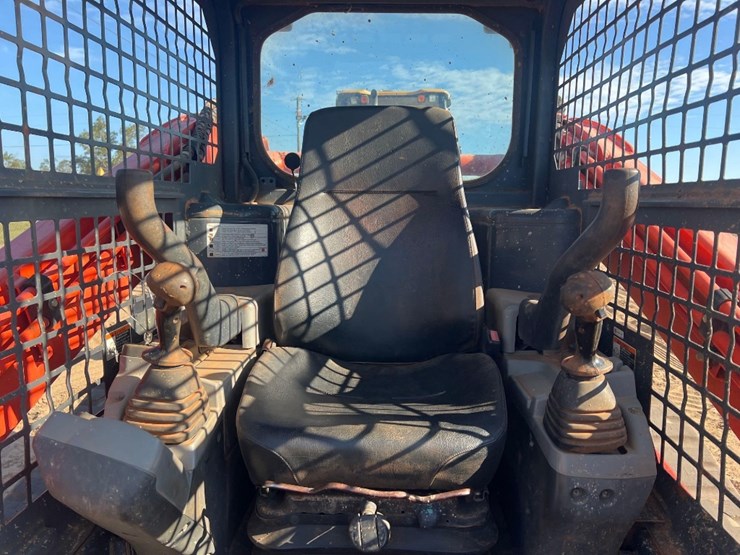 2019-kubota-svl75-2-image-23