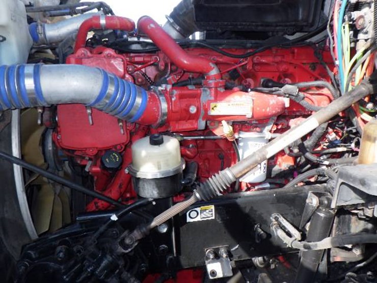 2016-kenworth-t680-image-14